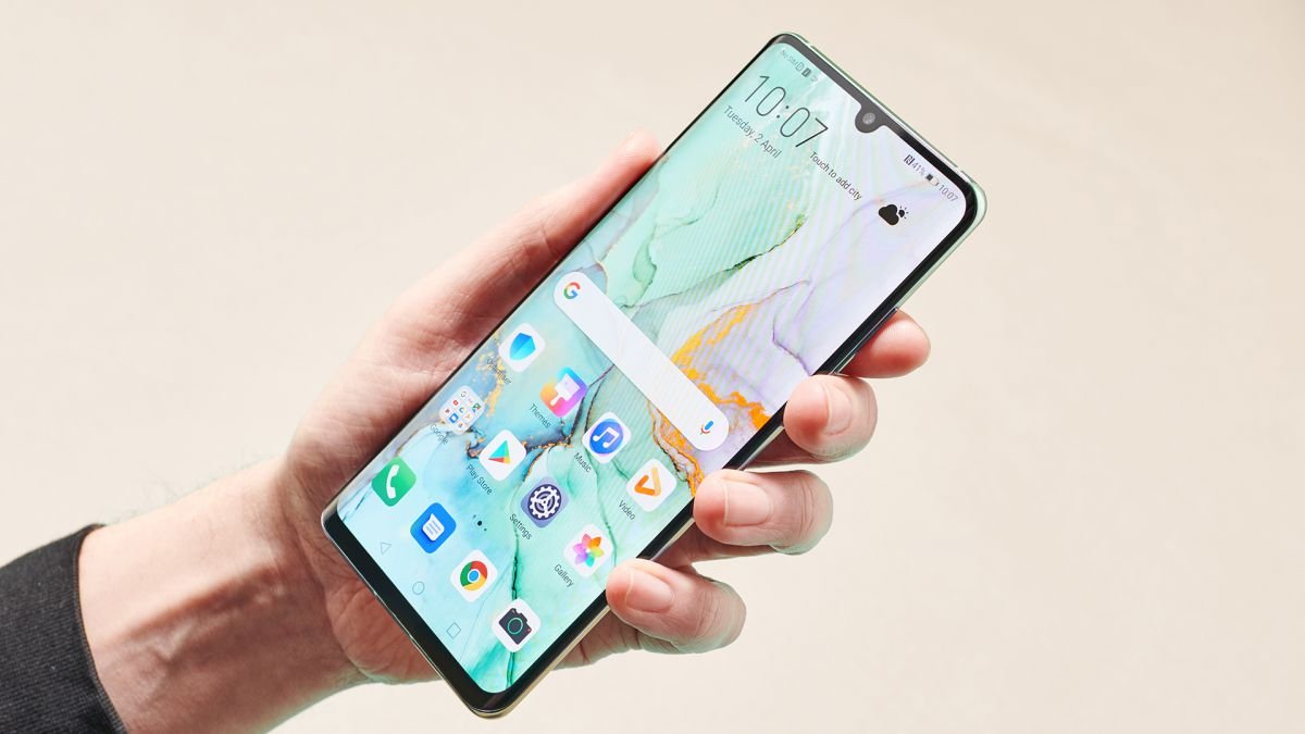 Huawei P40 Pro leaky render shows prominent camera hump