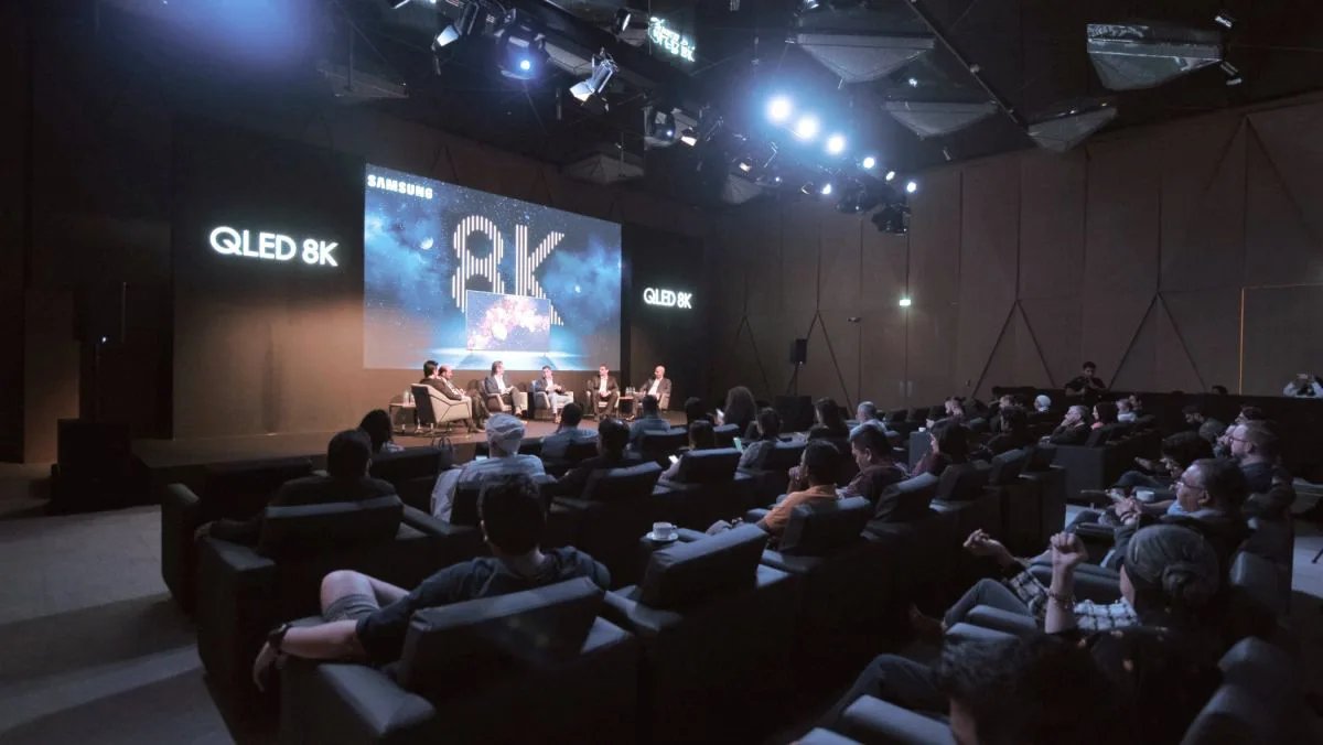Samsung 8K QLED TV прибывает в Объединенные Арабские Эмираты