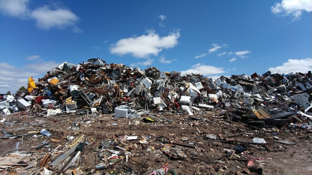 Surowce potrzebne do produkcji telefonów komórkowych mogą się skończyć bez dalszego recyklingu