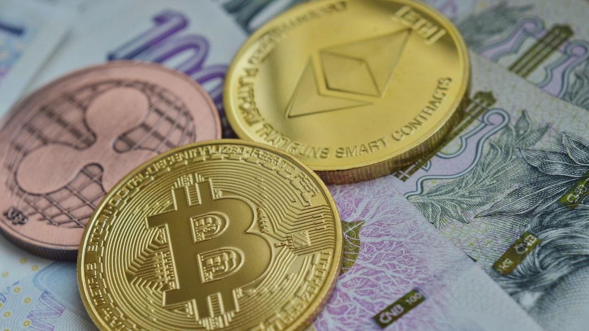 China is preparing to launch its own cryptocurrency