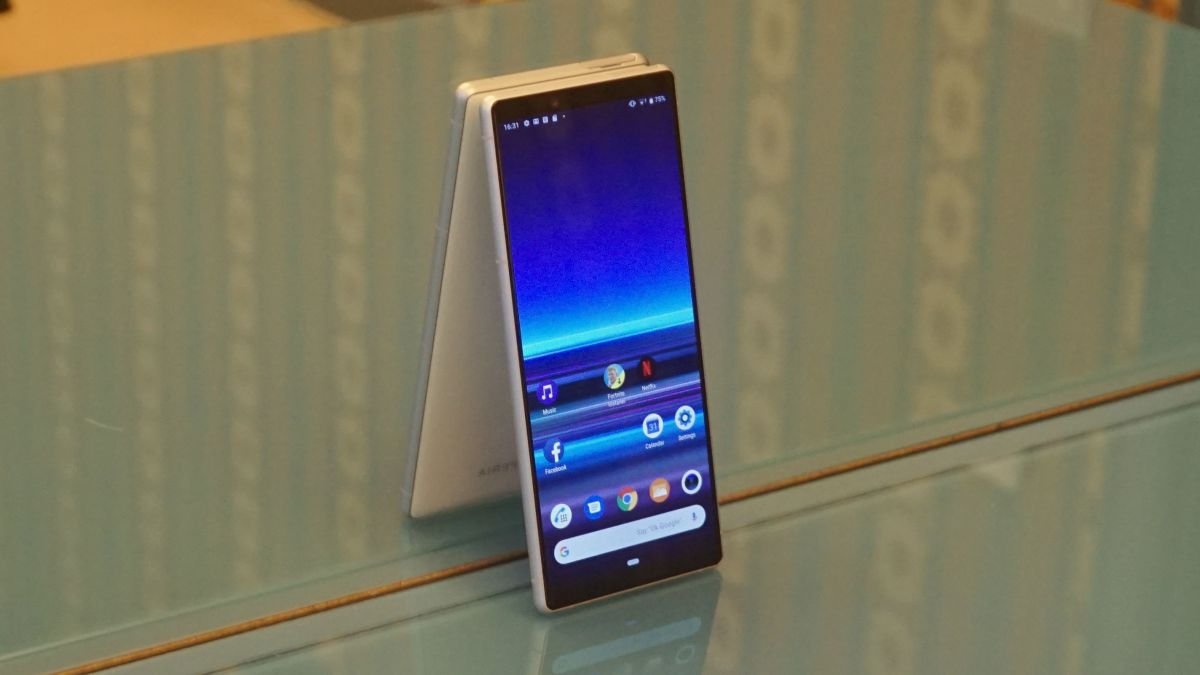 Sony Xperia 2 images leaked and specs point to a flagship product