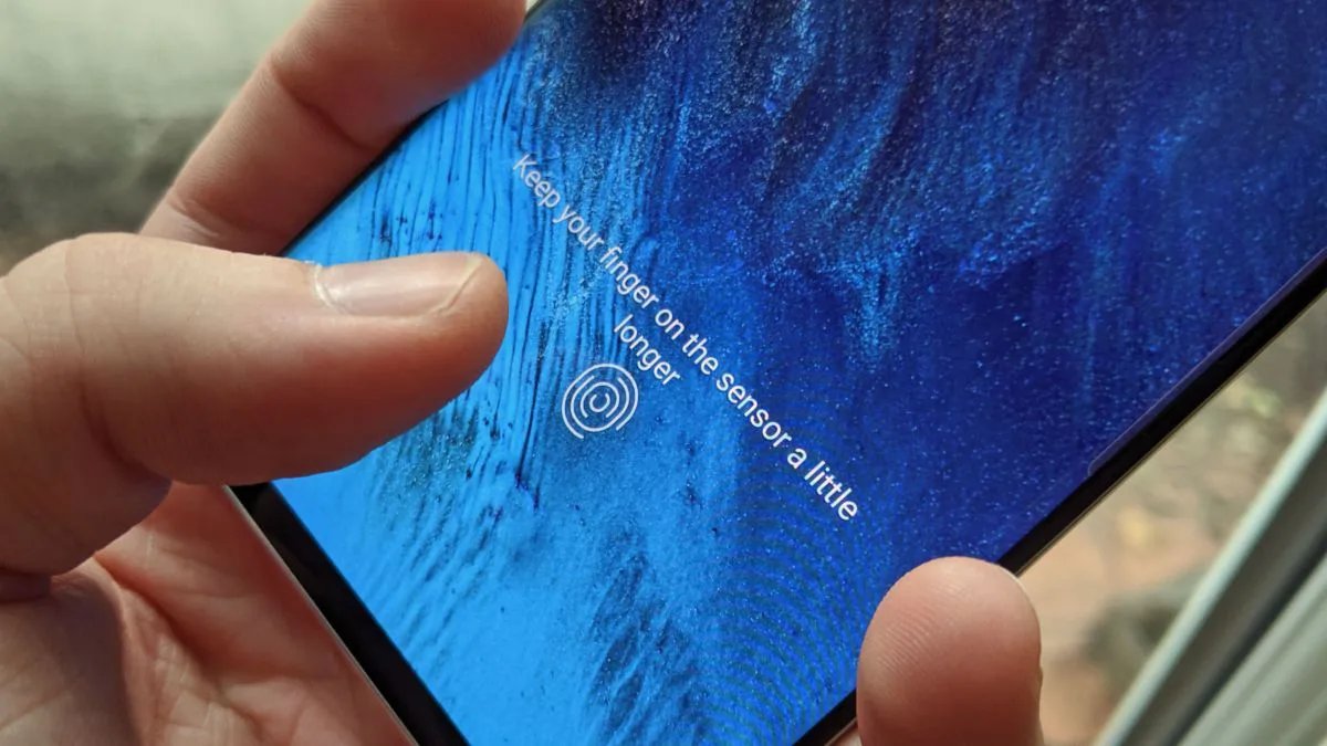 iPhone 12 potrebbe riportare il display Touch ID con sensore di impronte digitali