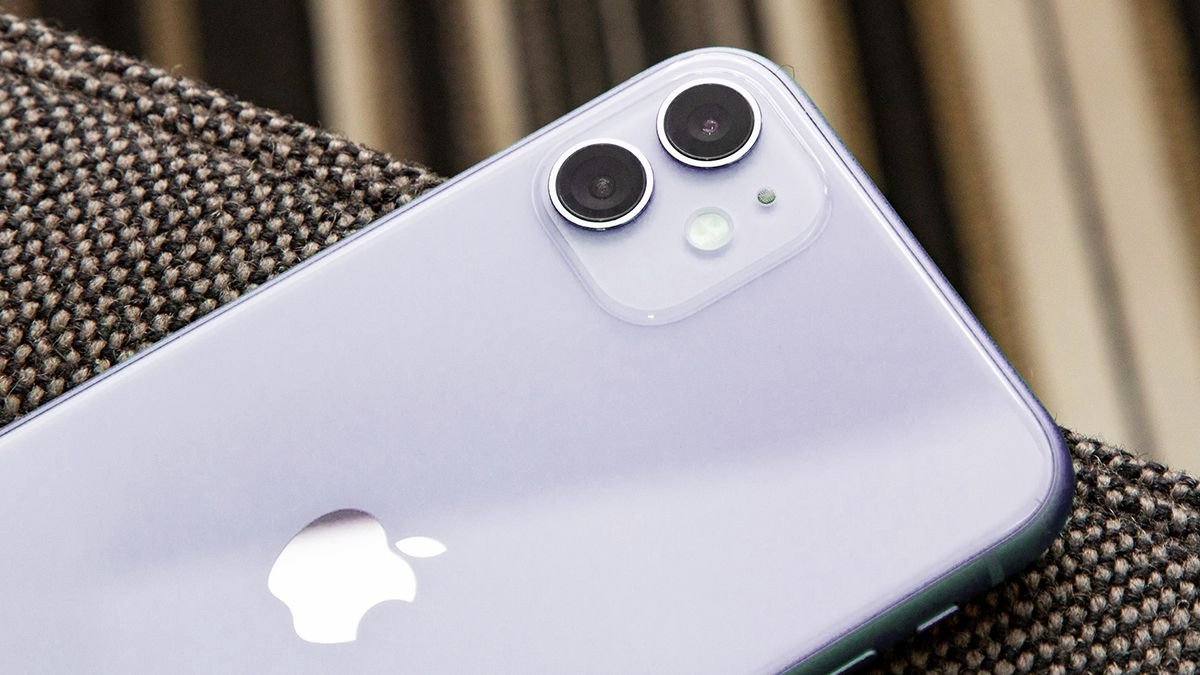 I nuovi iPhone mantengono il miglior valore di rivendita, seguiti da questi altri telefoni