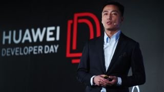 El Dr. MD de Huawei, Anson Zhang, presentó la noticia en un evento en Londres