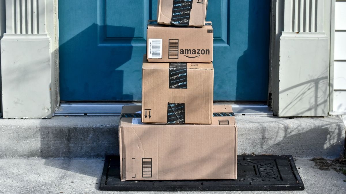 Amazon zieht die Lieferung über Nacht für bestimmte nicht wesentliche Produkte zurück