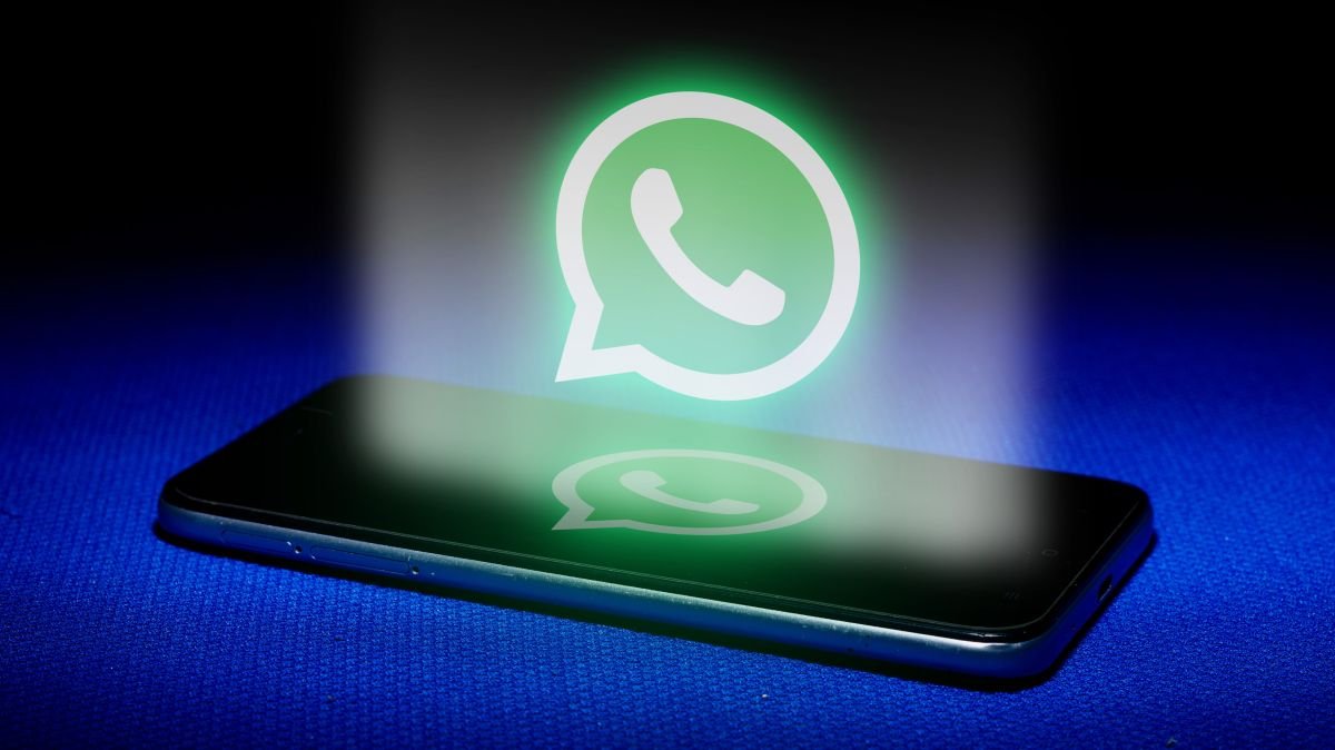 WhatsApp is finally testing a new feature to help you check messages