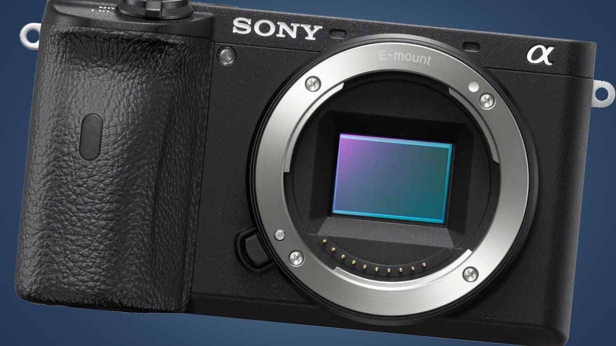 El principiante de fotograma completo A5 de Sony podría tener un visor retráctil