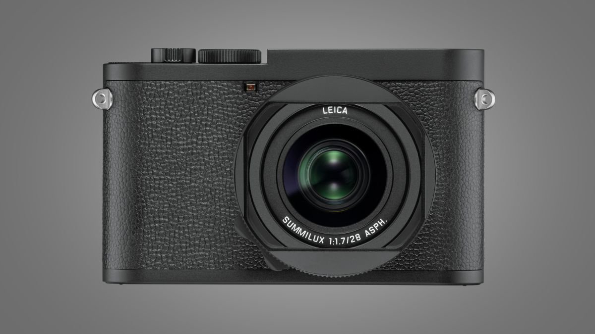 Leica Q2 Monochrom — черно-белая камера для нашего ахроматического мира.