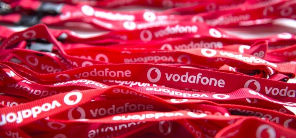 Vodafone เปลี่ยนไปใช้พลังงานหมุนเวียน 100% ในยุโรป