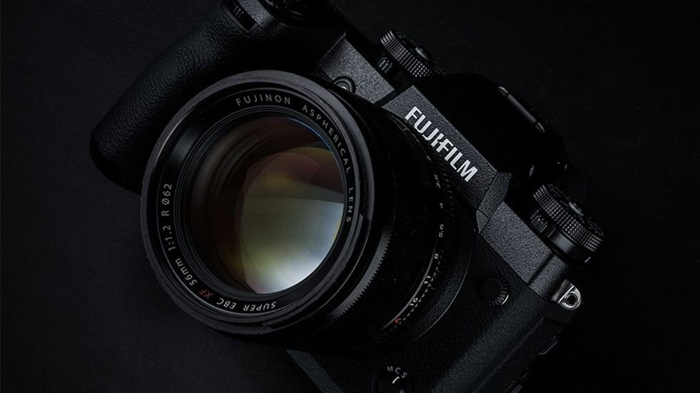 פוג'יפילם חוגג 10 שנים למצלמות מסדרת X עם תאריך יציאה סביר של Fujifilm X-H2