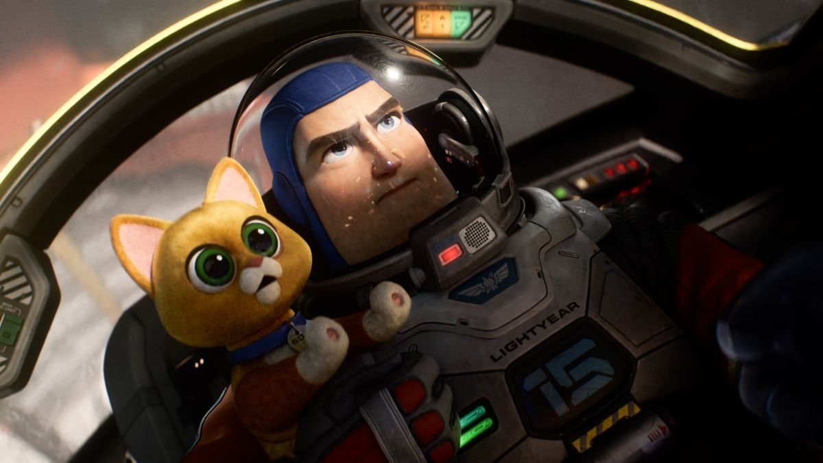Ny Lightyear-trailer ger Toy Story-fans fler hits för deras Buzz