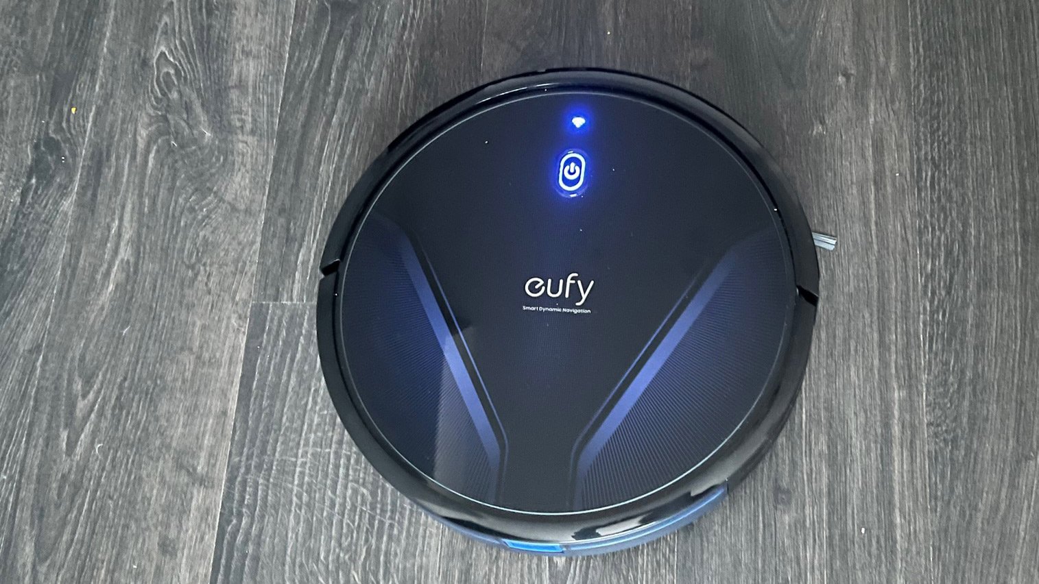 The top of the Eufy RoboVac G20 while cleaning your hard floor