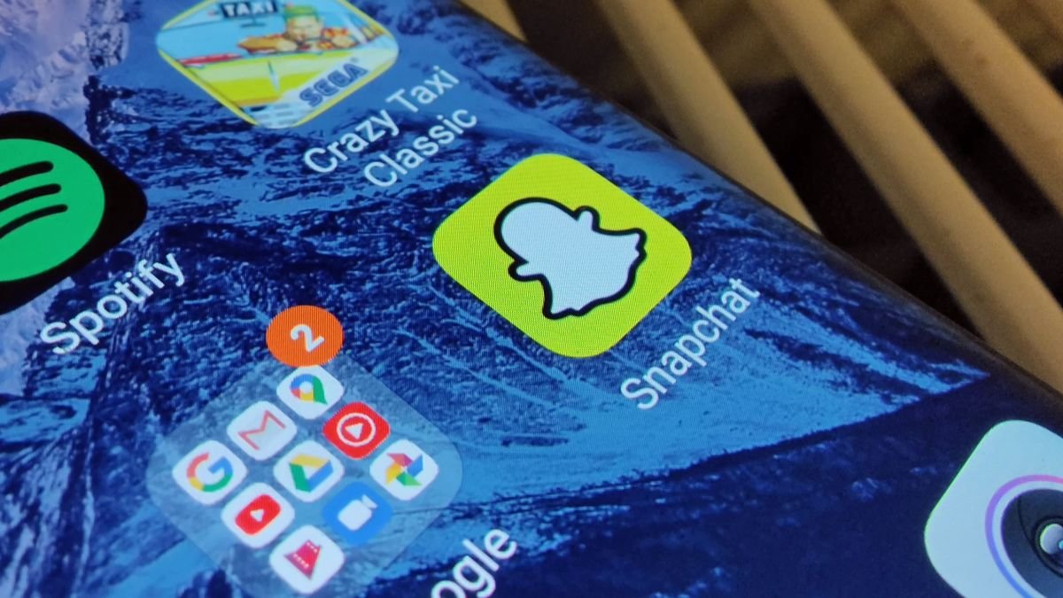 YouTube's Snapchat sharing feature sounds great, but is it just a gimmick?