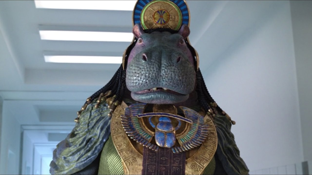 Tauret, la dea ippopotamo egiziana, saluta Marc e Steven nell'episodio 4 di Moon Knight