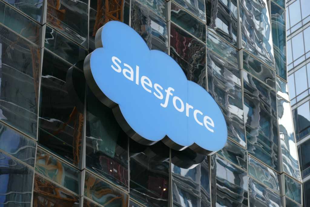 Salesforce распространяет автоматизацию потоков на Mulesoft, Slack и Tableau