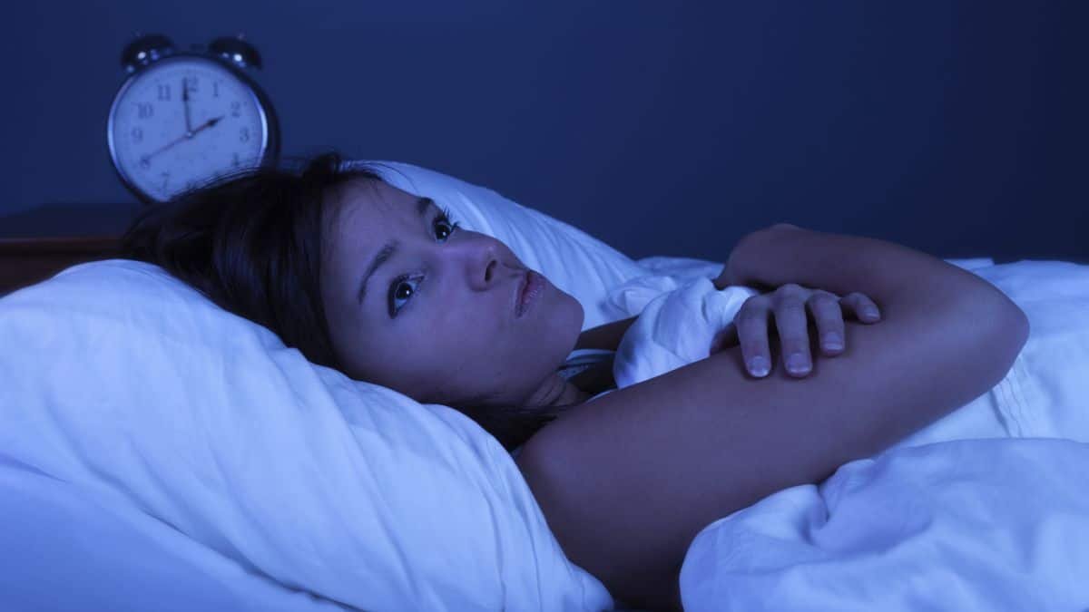 Un médecin de TikTok partage une technique de sommeil qui a résolu son insomnie