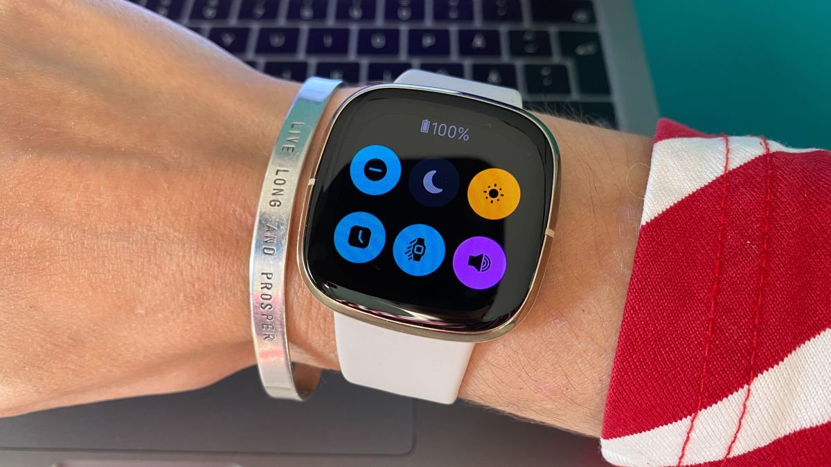 Fitbit Versa 4 and Sense 2 details revealed in quickly removed video