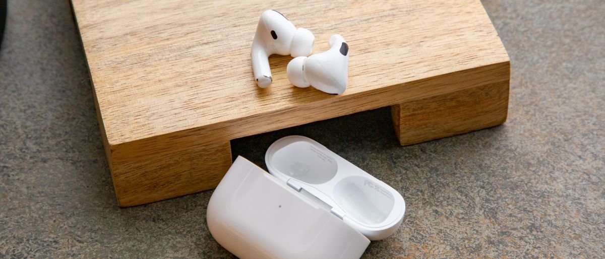 Apple AirPods Pro (2019) Review