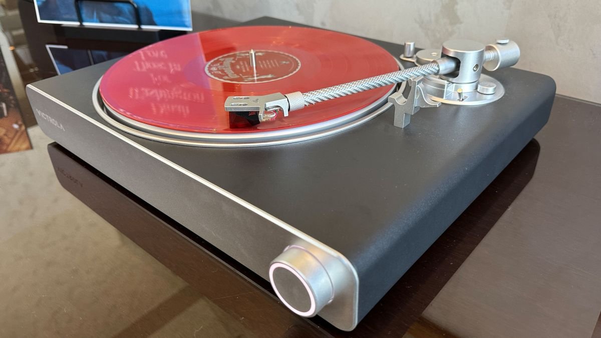 If Sonos made a turntable, it would look like this