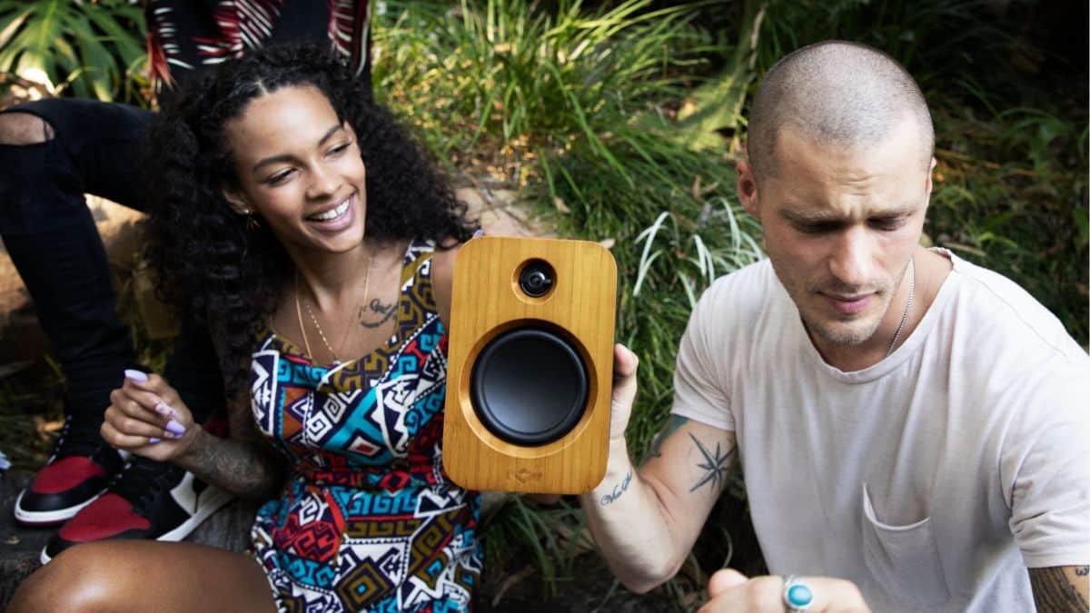 House of Marley Solo เปรียบเสมือน Sonos One Bluetooth ที่ถูกกว่าและน่าดึงดูดกว่า