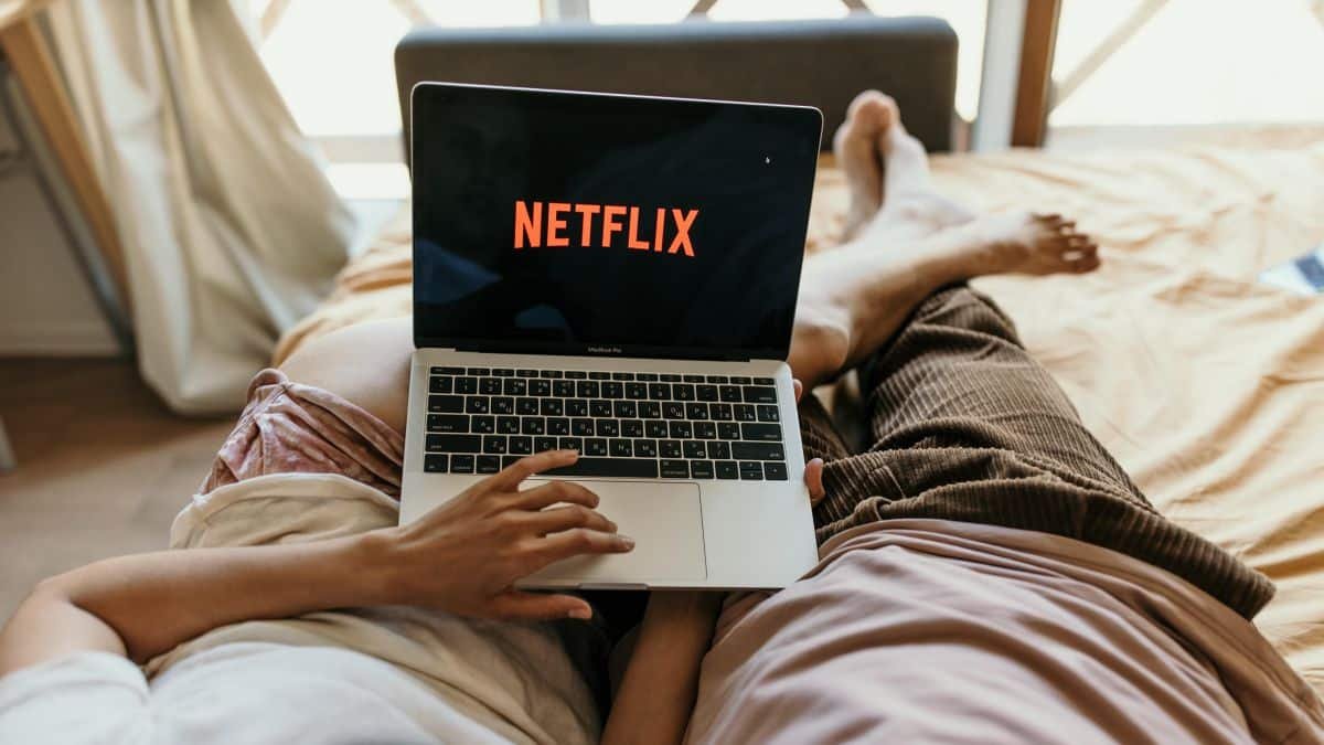 Goodbye freeloaders: Netflix allows remote disconnection
