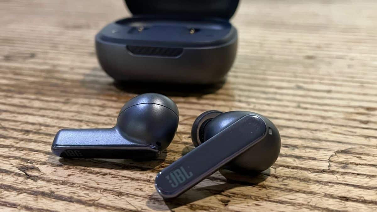 JBL Live Pro 2: the cheap noise-canceling headphones you've been waiting for