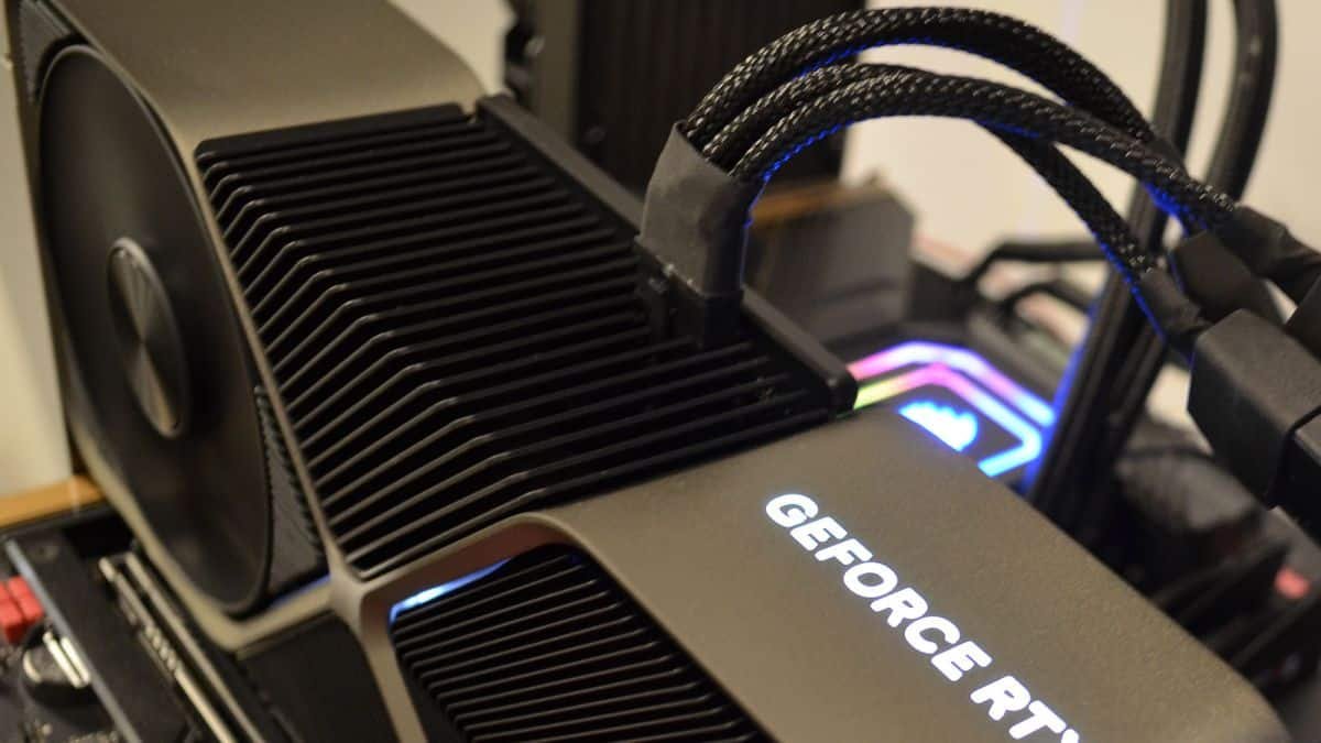 Die Nvidia RTX 4080-GPU erreicht eine satte Übertaktung von 3,6 GHz, aber interessiert das irgendjemanden?