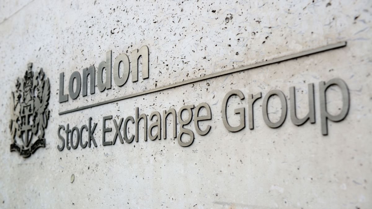 Microsoft köpte 4% av aktierna i London Stock Exchange
