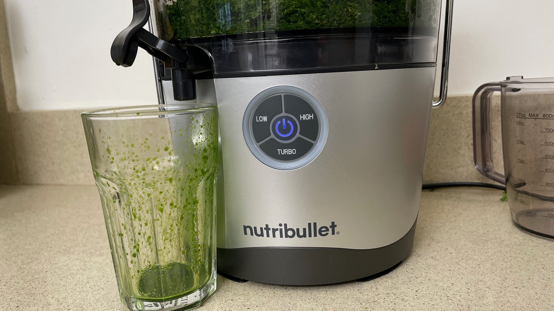 kale juice made with the Nutribullet pro juicer