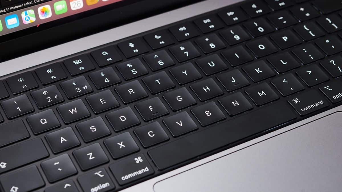 Патент Apple указывает на ключи MacBook, которые меняются динамически